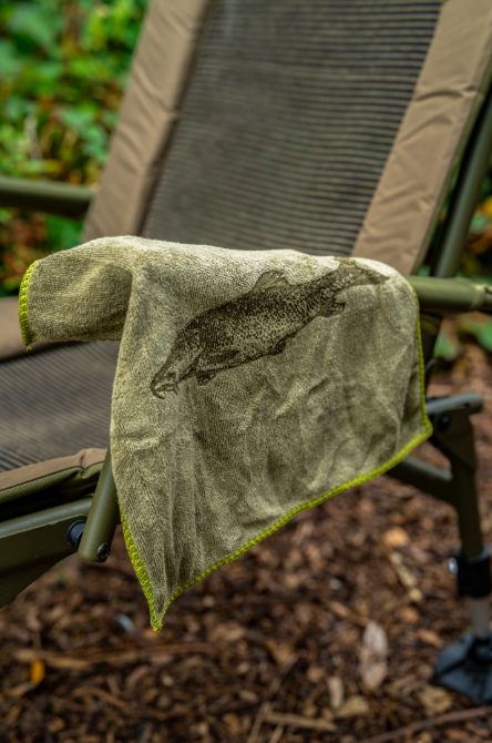 Кърпа за ръце KORUM Classic Barbel Microfibre Towel