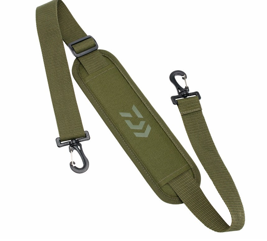 Сак DAIWA BLACK WIDOW LOW LEVEL CARRYALL зеленый ремень для переноски