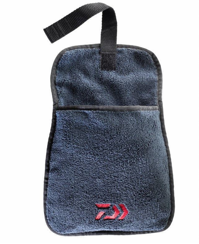Кърпа DAIWA TOWEL (с велкро лента)