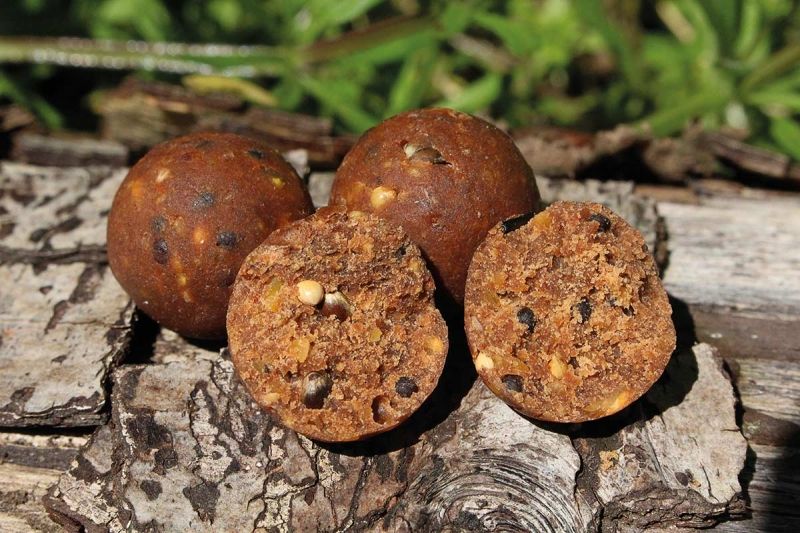 Протеинови топчета DYNAMITE BAITS Complex-T Boilies 18mm - 1kg