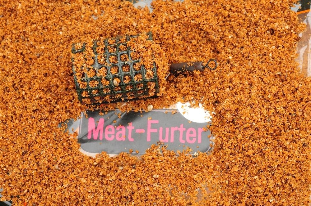 Groundbait Dynamite Baits Big Fish River MEAT-FURTER - 1.8kg