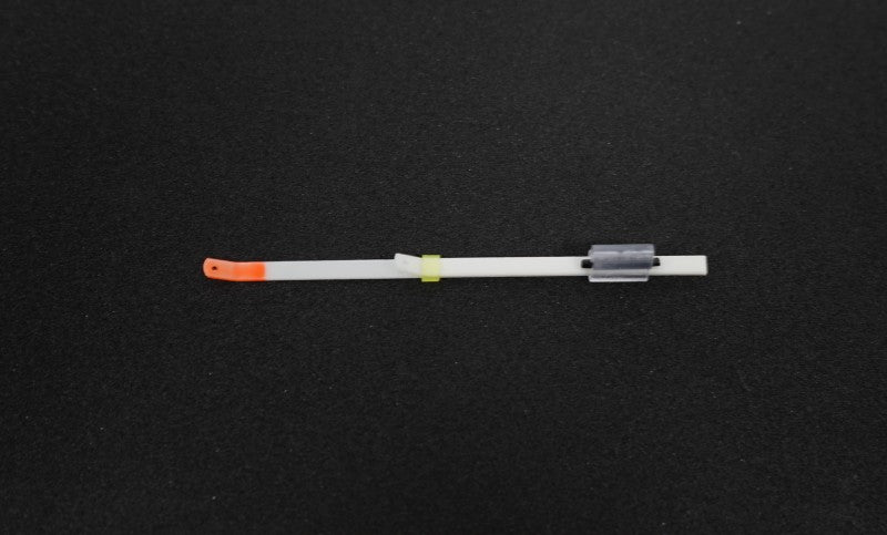 Кивок ICE ATTACK LURE / MEDIUM / 90mm / 3-21gr on black background