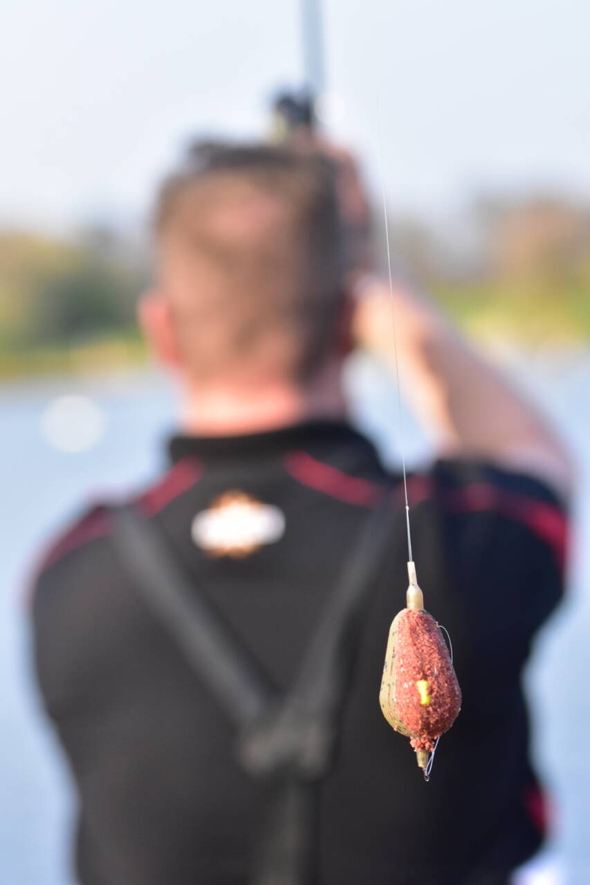 Захранка DYNAMITE Robin Red Method Mix DY109 - 1.8кг, метод фидер риболов с микс от пелети и пикантен аромат.