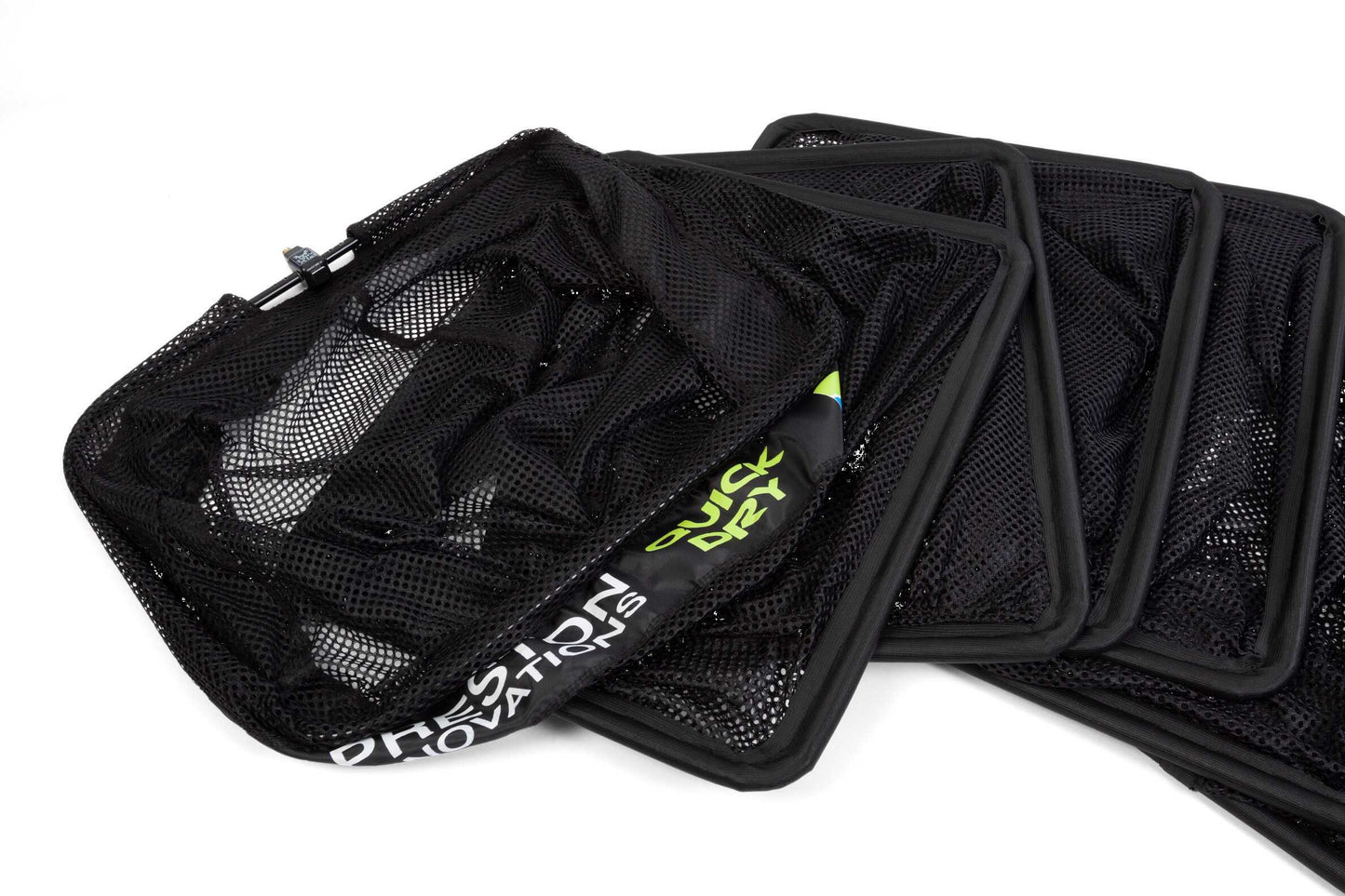 Живарник PRESTON QUICK DRY KEEPNET - 4.00m, черен мрежест дизайн, идеален за дълбоки водоеми.