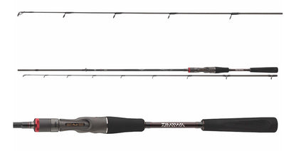 Бейткастинг спининг въдица DAIWA 23 BALLISTIC X BAITCAST 2.10m/7-21gr, показваща детайли от дизайна и конструкцията.