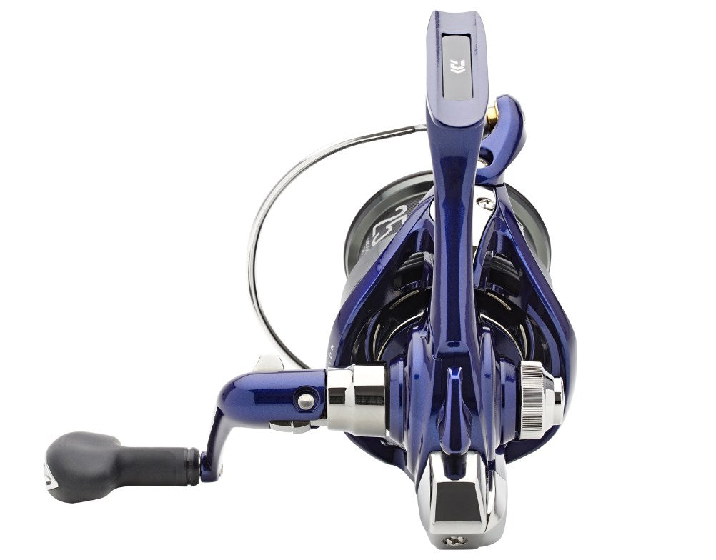 Макара за фидер DAIWA '23 TDR DISTANCE 25 QD с чисто нов дизайн и Long Cast шпула