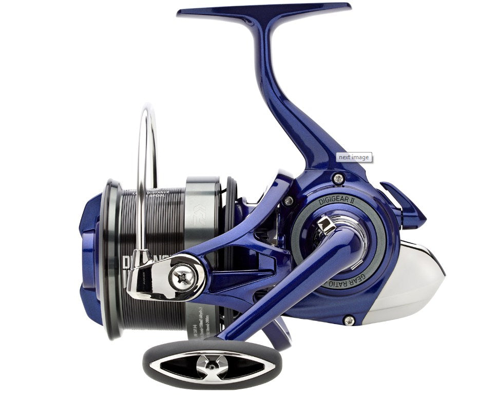 Макара за фидер DAIWA '23 TDR DISTANCE 25 QD с иновативен дизайн и 25мм Long Cast шпула.