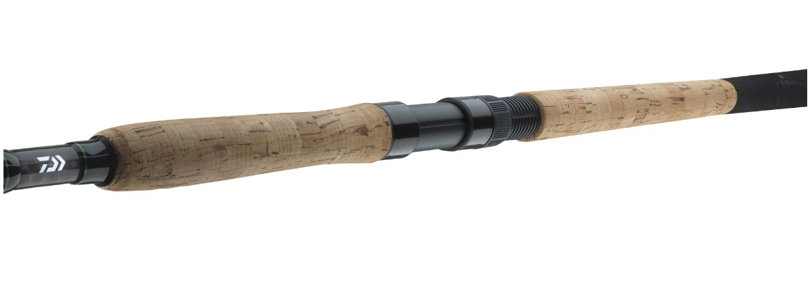 Спининг въдица DAIWA 25 MEGAFORCE CATFISH FLOATER - 2.70m/100-400gr дръжка от корк и качествени компоненти за риболов на сом.