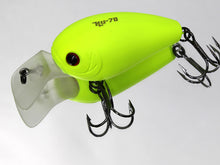 Воблер Hide Up HU-70F - 6.0cm/8.6gr - Floating in bright yellow color with treble hooks.