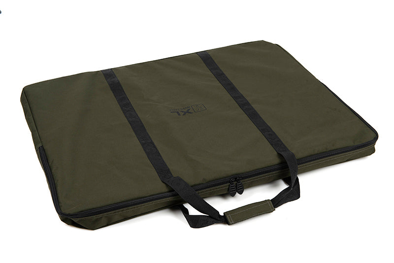 Маса FOX XL Bivvy Table с включена чанта за съхранение в зелено