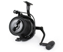 Макара Filstar Carp Pro Max 18000 с изключителен дизайн и функции за риболов, черен корпус и CNC обработка.