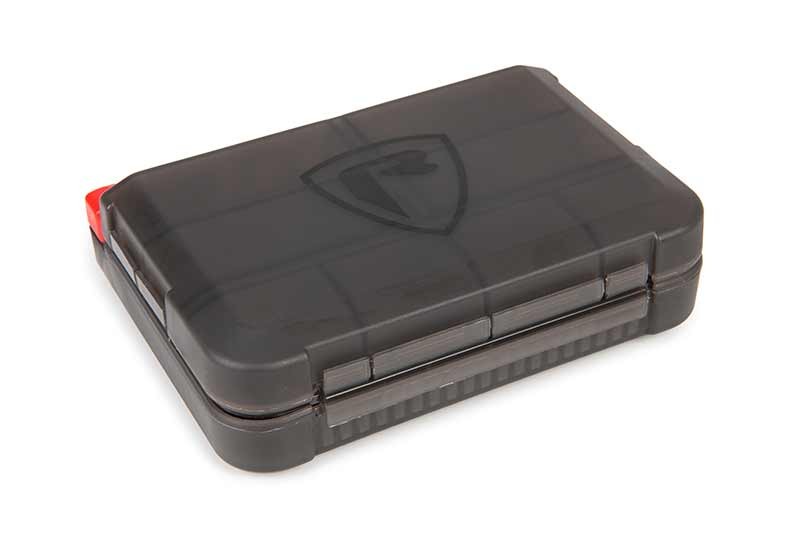 Кутии Fox Rage Accessory Box - практична и надеждна за съхранение на риболовни аксесоари.