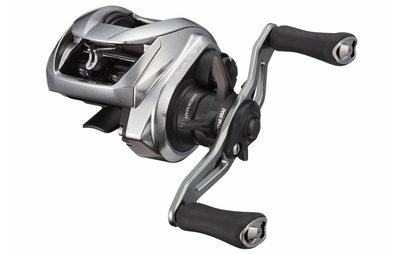 Бейткастинг макара DAIWA 21 ZILLION SV BAITCASTING TW PL/XHL с иновационна конструкция и удобни накрайници.