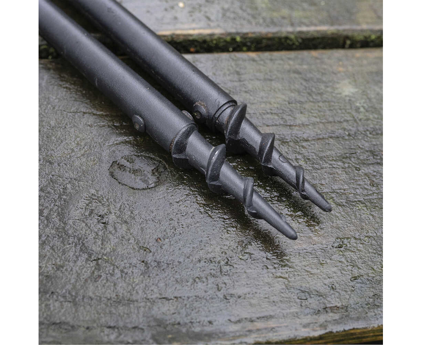 Kолчета за дистанция Avid Carp SCREW POINT YARD STICKS on a wooden surface.