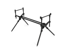 Род под стойка AVID Revolve Multi Pod с регулируеми крака и заключващ механизъм за лесно позициониране.