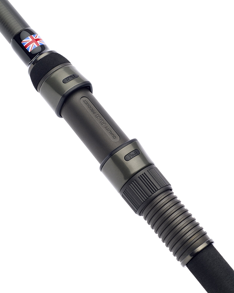 Шаранджийска въдица DAIWA '24 BASIA X45X "F"- 13FT/3.75LB (Fuji K-Series Alconite Gudies Edition) детайл на ръкохватка.