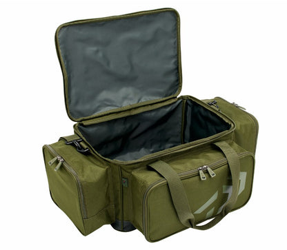 Сак DAIWA BLACK WIDOW LOW LEVEL CARRYALL open view, spacious interior for fishing tackle storage.