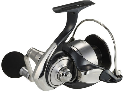 Макара за морски риболов DAIWA 24 CERTATE SW (G) с Airdrive Design, идеална за мощен риболов.