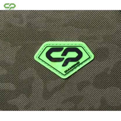 Хладилна чанта Carp Pro DIAMOND COOLER BAG 30L - CPL68513 логото на марката в камуфлажен материал