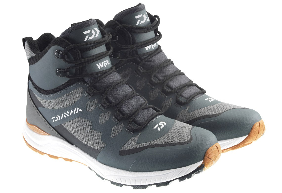 Обувки DAIWA D-VEC BOOTS WP-100 с висока подметка и водоустойчив дизайн за риболов