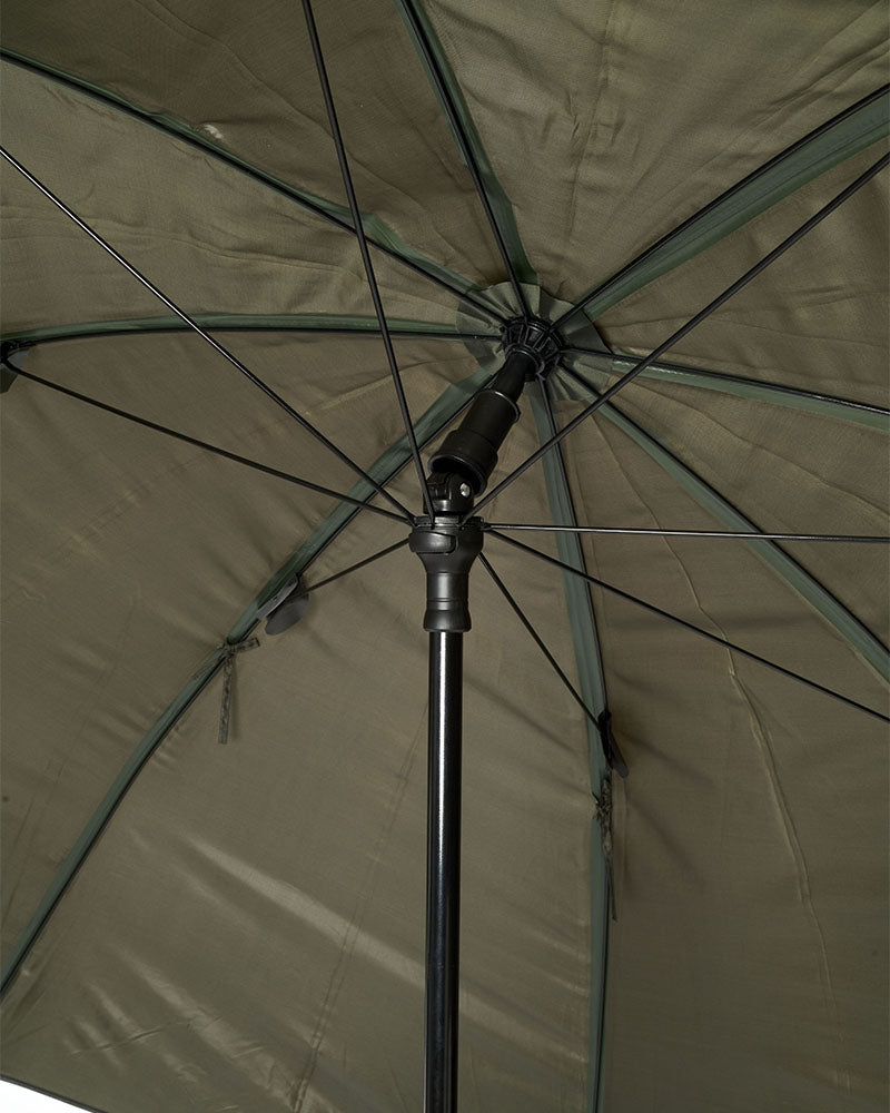 Чадър DAIWA GREEN BROLLY - 250см, висококачествен чадър с стоманена рамка и телескопичен шип.