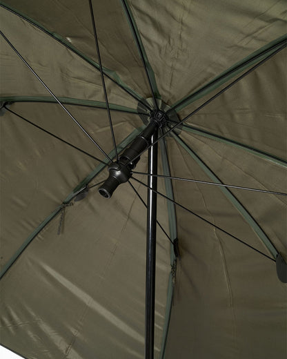 Чадър DAIWA GREEN BROLLY - 250см, стоманена рамка и шпици, разглобяем с телескопичен шип.