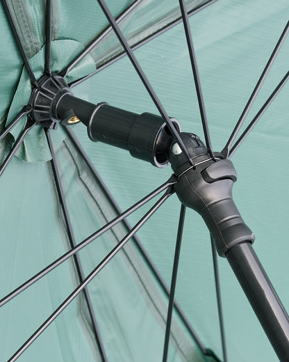 Чадър DAIWA SQUARE WAVELOCK BROLLY - 250cm, детайл на конструкцията и свързващите елементи