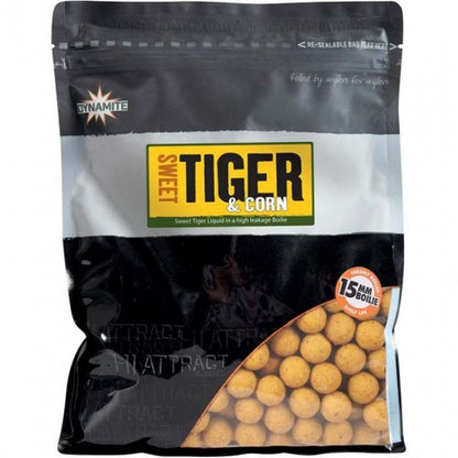 Топчета Dynamite Baits Big Fish Sweet Tiger & Corn Boilies - 1kg packaging showing the product details.