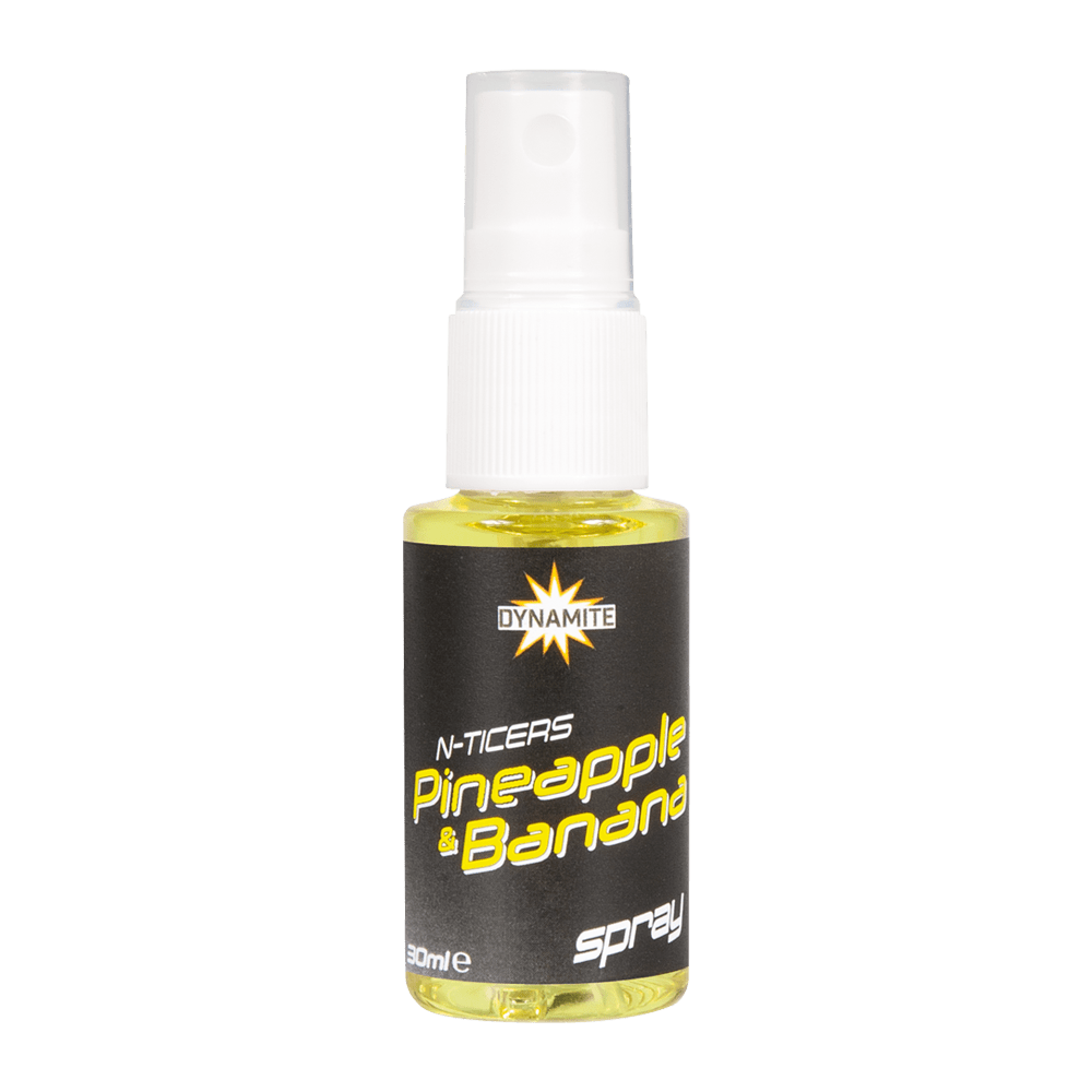 Атрактант Dynamite Baits N-Ticers - 30ml с аромат на ананас и банан в спрей формата, идеален за риболов.