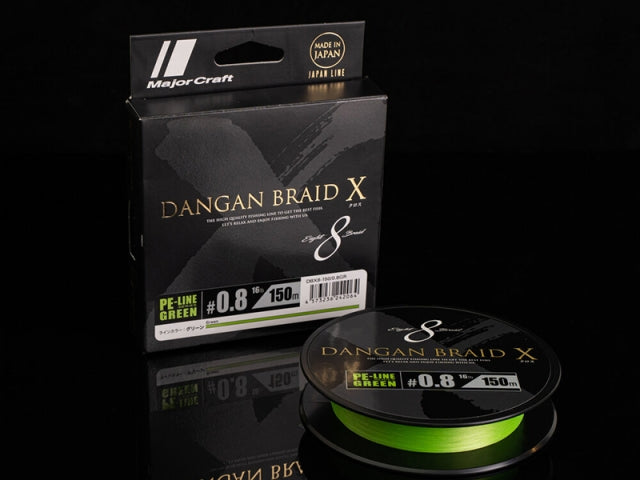 Плетено влакно MAJOR CRAFT DANGAN 8X BRAID GREEN - 150m, опаковка и влакно с гладка повърхност, зелено.