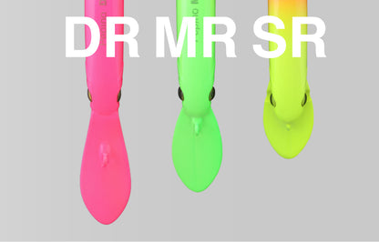 Воблер Jackall Pepino 56SS-MR - 5.6cm/2.6gr - Slow Sinking in pink, green, and yellow colors.