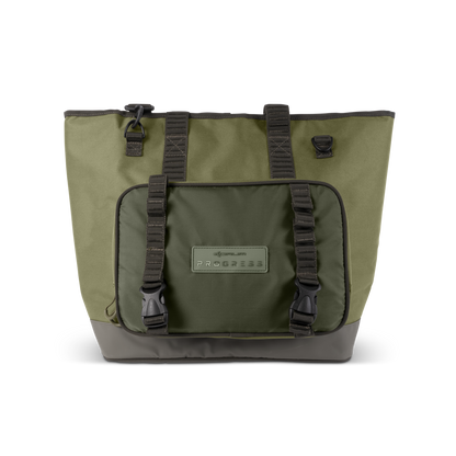 Чанта KORUM Progress Bait & Bits Bag - 25L in green color with durable straps and spacious compartments.