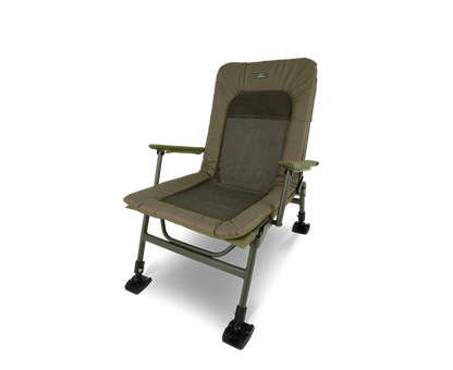 Луксозен фидер стол KORUM Supa Lite Stretch - Deluxe Chair с ергономичен дизайн и удобна подплата
