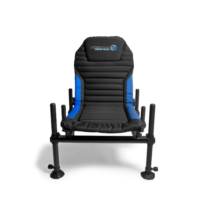 Фидер стол PRESTON Absolute 36 Feeder Chair с черен и син дизайн, идеален за фидер риболов.