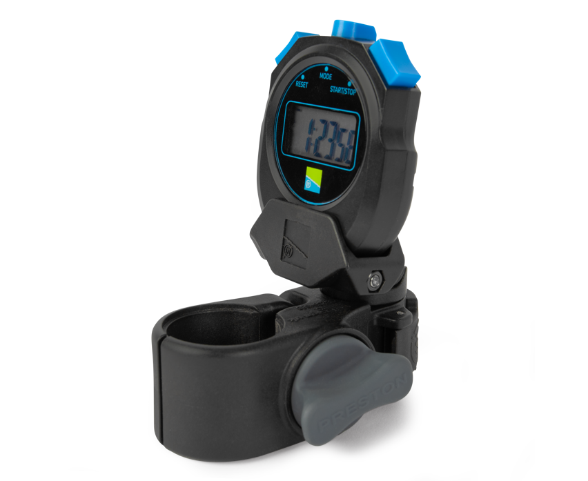 Хронометър PRESTON Offbox Stopwatch with digital display and clip for easy attachment.