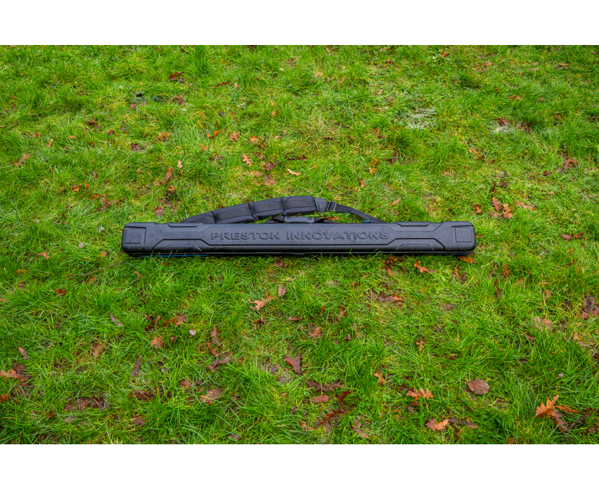 Твърд калъф PRESTON HARDCASE COMPACT KIT SAFE on grassy ground.