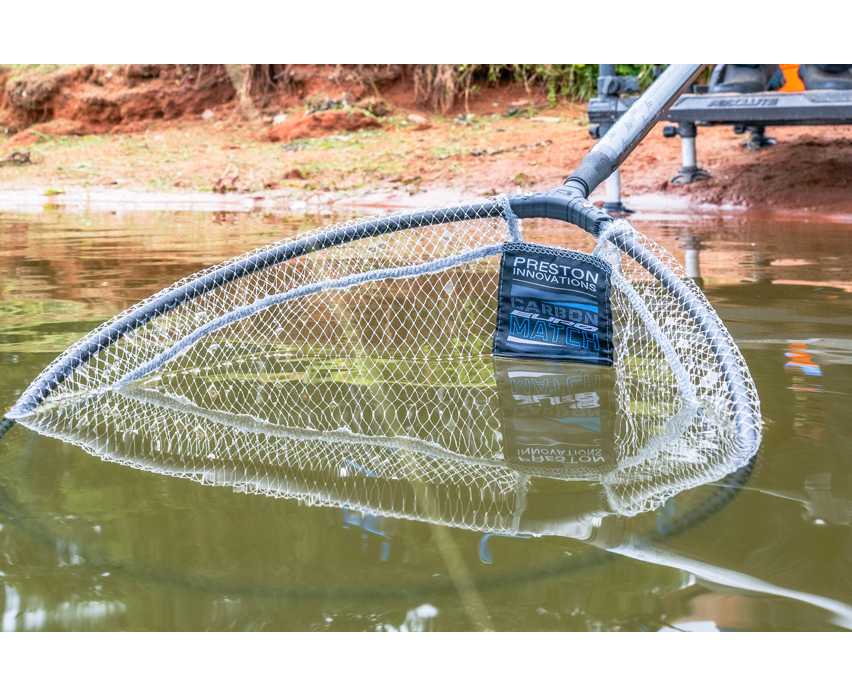 Глава за кеп PRESTON Carbon Euro Match Landing Net - 16/18"