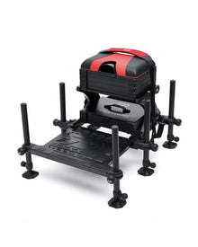Платформа DAIWA TOURNAMENT 800SB - D36 с телескопични крака и подвижна плоча за удобно захващане.