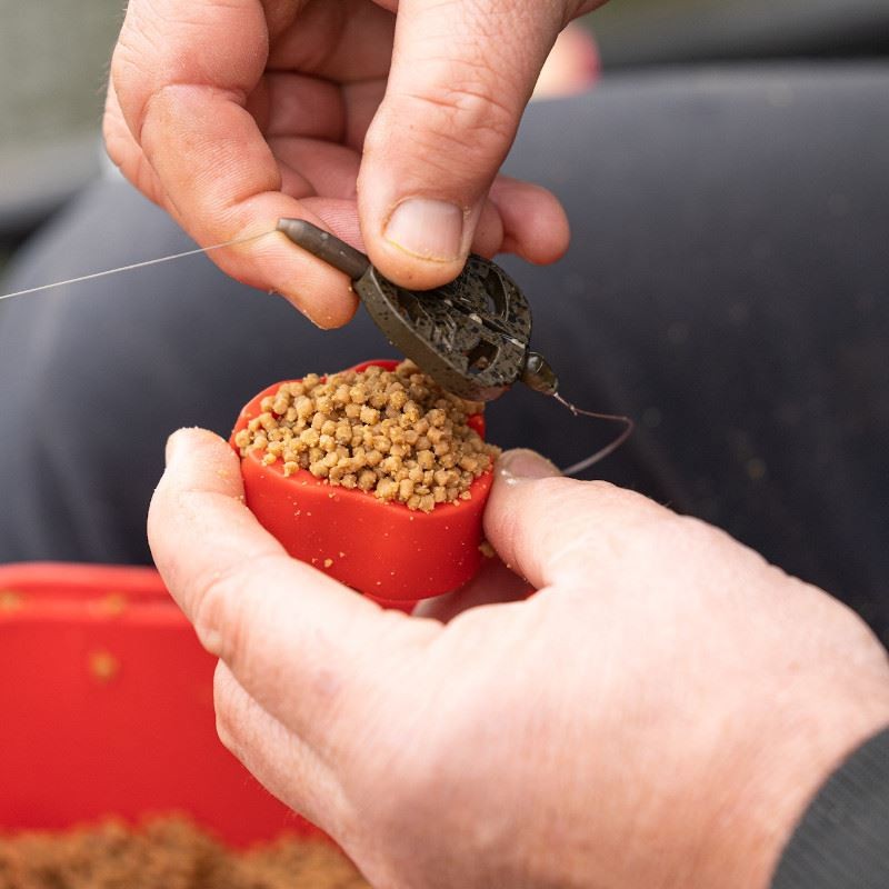 Метод фидер хранилки Daiwa NZON METHOD FEEDER