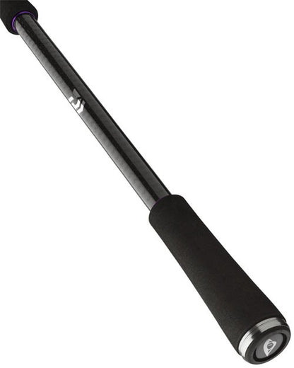 Спининг въдица DAIWA '20 PROREX XR SPIN - 2.40m/7-21g, детайл на дръжката и материалите.