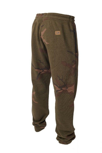 Спортни панталони - DAIWA CARP CAMO JOGGERS, удобни и със стилен камуфлажен дизайн.