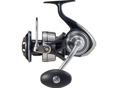 Макара за морски риболов - 21 DAIWA CERTATE SW (G) 14000 XH, с иновативен дизайн и соленоустойчива конструкция.