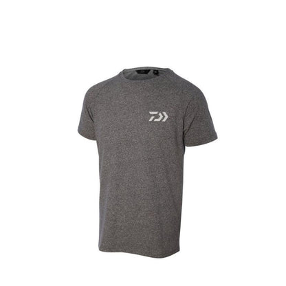 Тениска DAIWA D-VEC T-SHIRT -  светло сива с бяло лого, удобна къс ръкав тениска с лого.