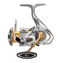 Спинингова макара - DAIWA 21 FREAMS LT с иновативен дизайн и технологии за висока производителност.