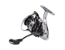 Макара с преден аванс Daiwa 18 CALDIA LT с лека и мощна конструкция за риболов.