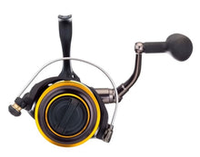 Макара за морски риболов DAIWA BG с гладък ход и издражлив дизайн.