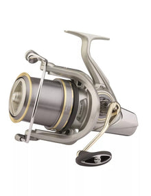 Макара DAIWA 23 EMBLEM SURF LIGHT 45 SCW QD-P, висококачествена и лека рибарска макара с иновационен дизайн.