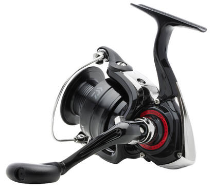 Макара с преден аванс DAIWA 23 MATCHMAN, идеална за риболов с пелет ваглер и фиксирани плувки.