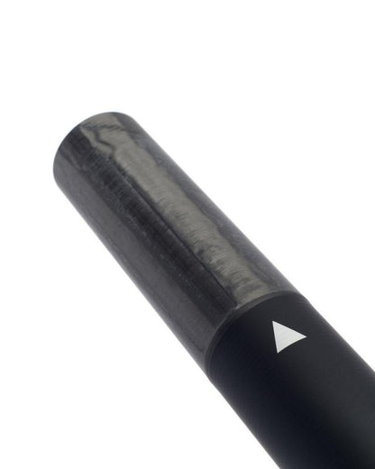 Щека Daiwa Air Z Pro Pole - 13 метра /Комплект/ close-up of the pole tip with black finish and directional markings.