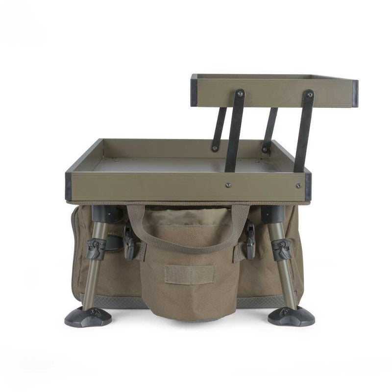 Масичка на две нива с органайзер AVID Double Decker Bivvy Organiser с два плота и меко дъно